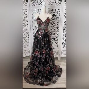 Jovani JVN23212 Floral Embroidered Evening Dress Black Multi Size 2 Gown Woman's